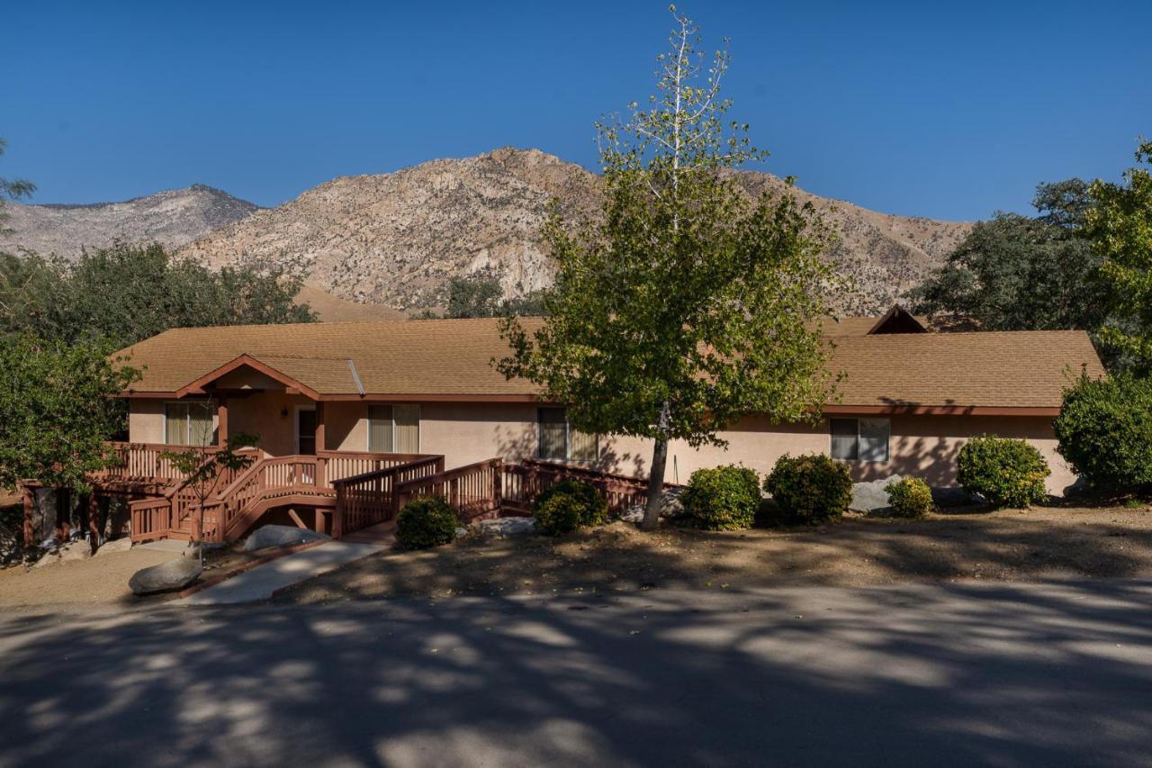 Lazy Squirrel - Cozy Family House With Full Game Room Kernville Exterior photo