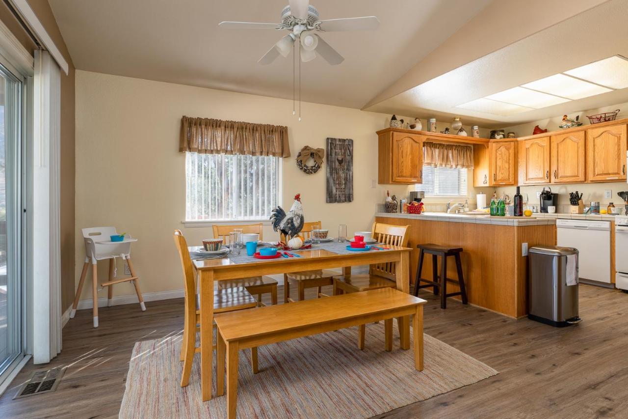 Lazy Squirrel - Cozy Family House With Full Game Room Kernville Exterior photo